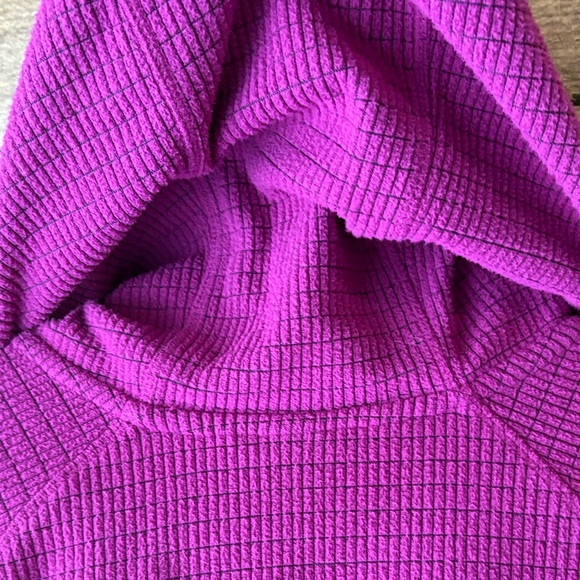 Mountain Hardwear Summit Grid Hoody - Picture 9 of 9